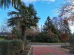 Auffahrt mit "Florida-Feeling" - RESERVIERT | Einfamilienhaus mit VIEL Platz in zentraler Lage